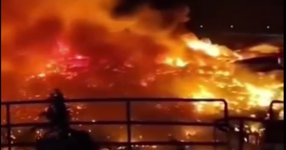 Μεγάλη φωτιά στη Μαλαισία κατέστρεψε 1.000 σπίτια