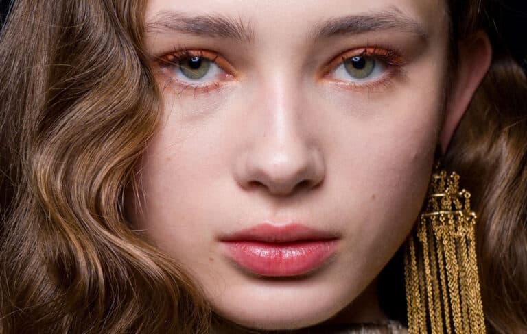 Collagen Miracle: Το υβριδικό προϊόν που αλλάζει τη ρουτίνα του makeup