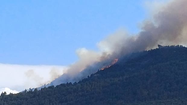 Φωτιά στην Άμπελο Αχαΐας: Μεγάλη κινητοποίηση