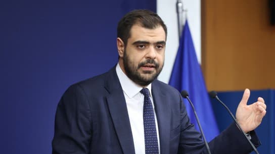 Ο Μαρινάκης υπερασπίζεται τον Λαζαρίδη: Δεν υπάρχει ζήτημα παραμονής