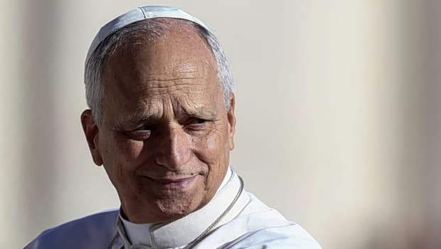 Ο Μπαρό καταδικάζει τις δηλώσεις Τραμπ κατά του Πάπα