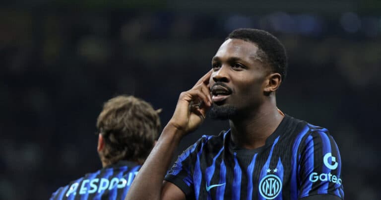 Η Ίντερ νίκησε 3-0 την Κάλιαρι και αγγίζει τον τίτλο