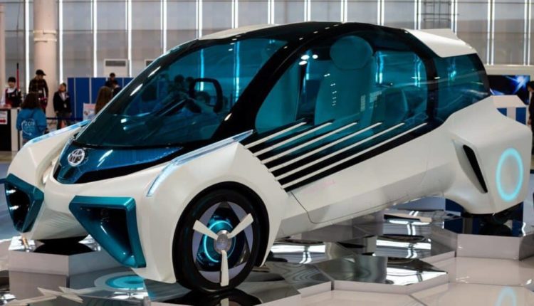 Electriq Global water car