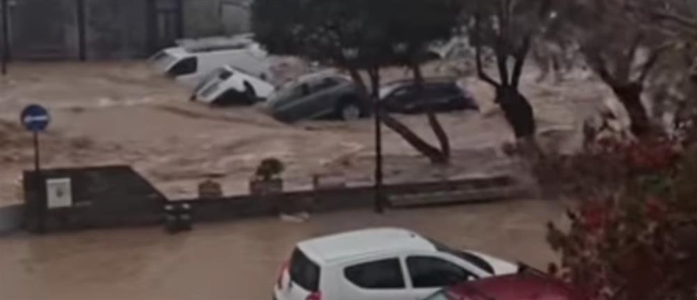 Σφοδρή κακοκαιρία στην Πάρο – Προβλήματα σε μετακινήσεις και υποδομές