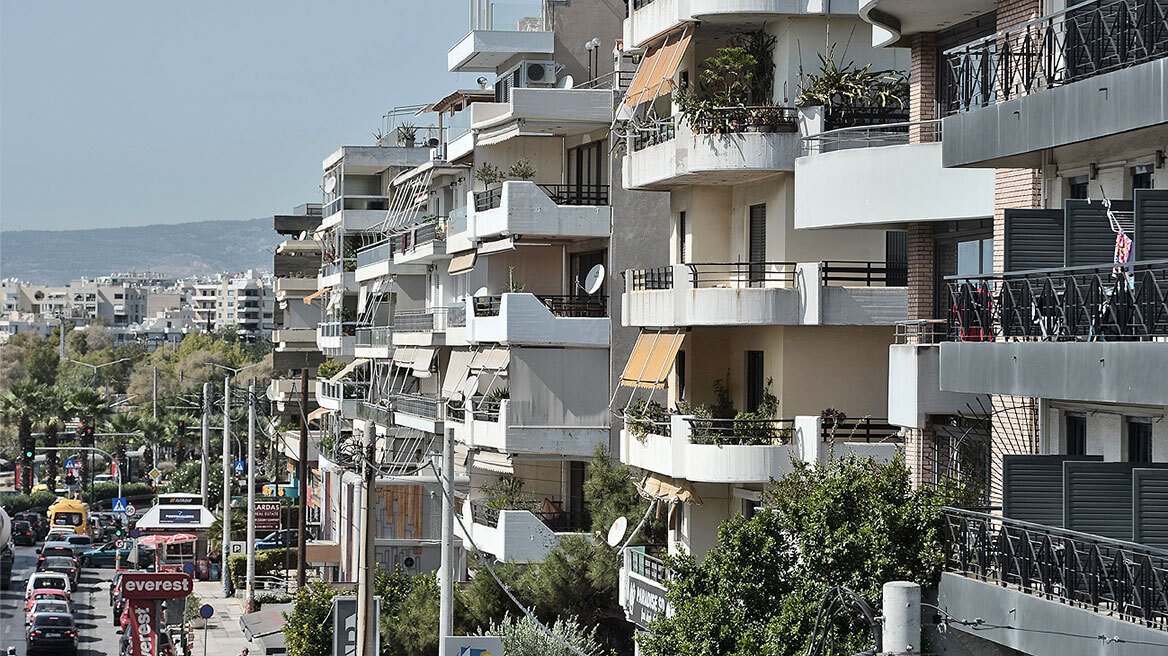 Στεγαστικό: Το σχέδιο της κυβέρνησης για να βγουν στην αγορά δεκάδες χιλιάδες κατοικίες