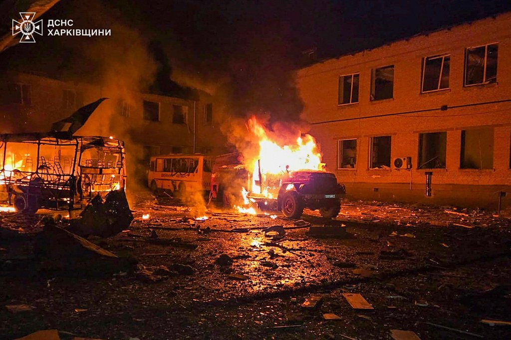 Σφοδρές ρωσικές επιθέσεις στο Κίεβο και σε πολλές ουκρανικές περιφέρειες