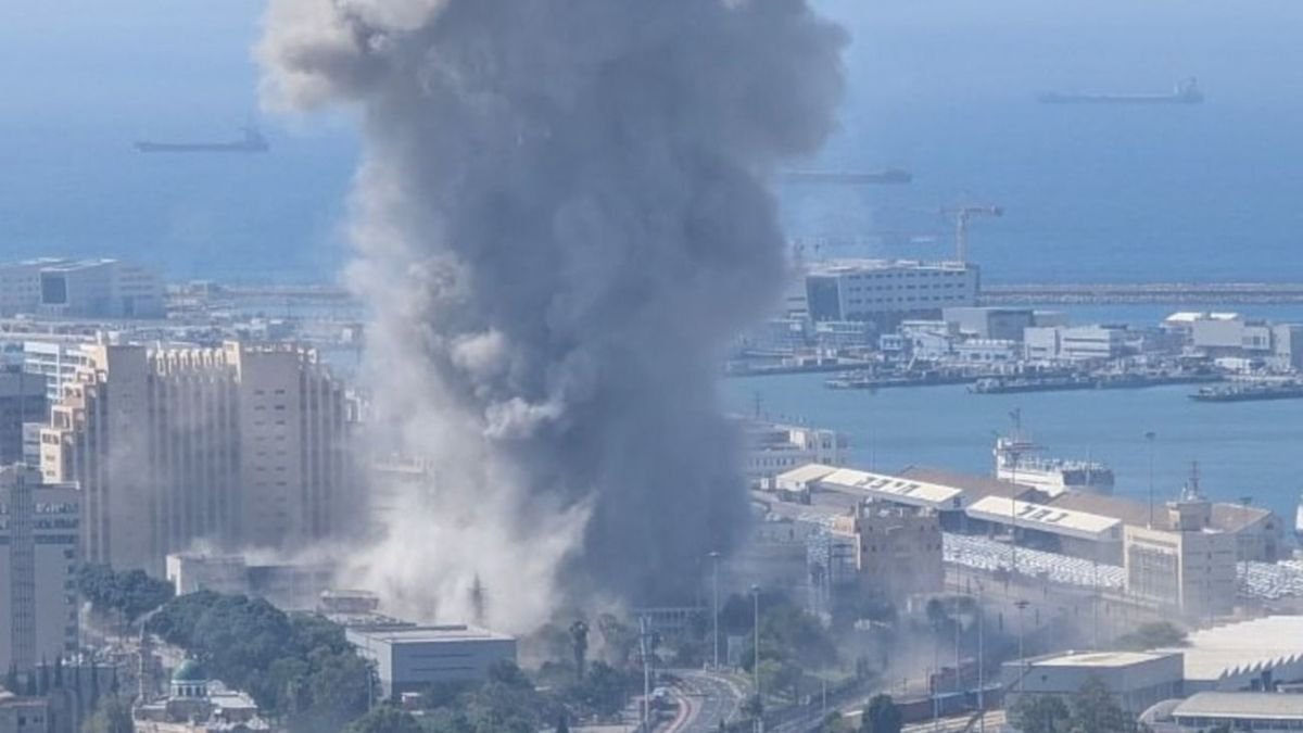 Ισχυρές εκρήξεις σε πολλές ισραηλινές πόλεις από νέο κύμα ιρανικών επιθέσεων
