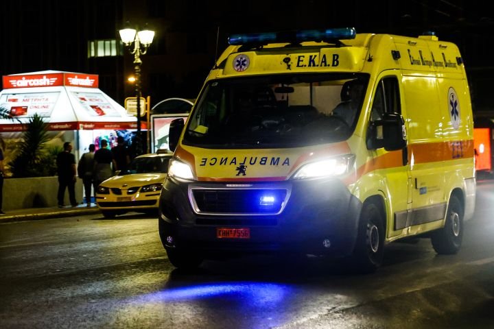 Τραγωδία στην Πάτρα: Νεκροί δύο 18χρονοι σε τροχαίο με μηχανή