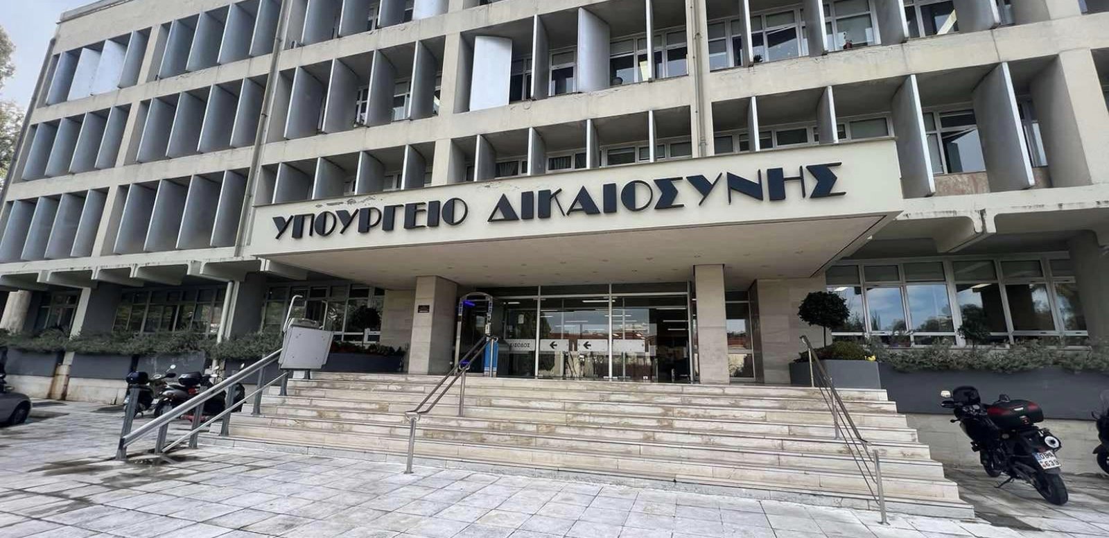 Σε αναστολή η ιατροδικαστική υπηρεσία της Πάτρας: Διατάχθηκε κατεπείγουσα προκαταρκτική εξέταση
