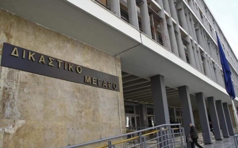 Θεσσαλονίκη: Υπό κράτηση ο 35χρονος που οδηγούσε μεθυσμένος κι έπεσε σε διαχωριστική νησίδα