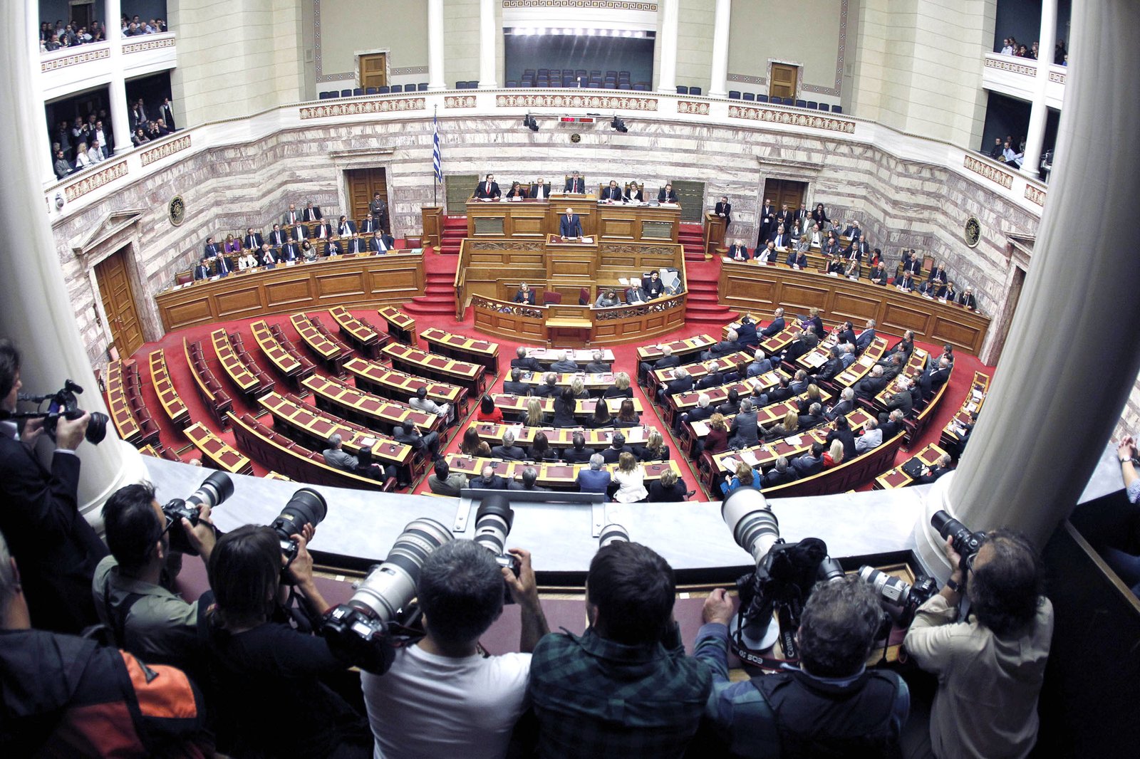 Βουλή: Νέος γύρος αντιπαράθεσης για την χθεσινή διαδικασία ψηφοφορίας για Προανακριτική