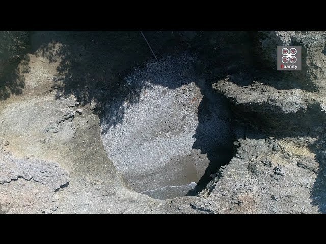 Μοναδικό! Η παραλία στην Εύβοια που βρίσκεται μέσα σε… κρατήρα