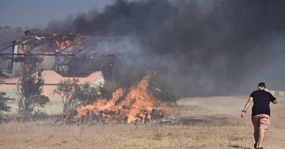 Συνελήφθησαν δύο υπάλληλοι του ΔΕΔΔΗΕ για την φωτιά στην Κερατέα: 15.808 τα καμένα στρέμματα