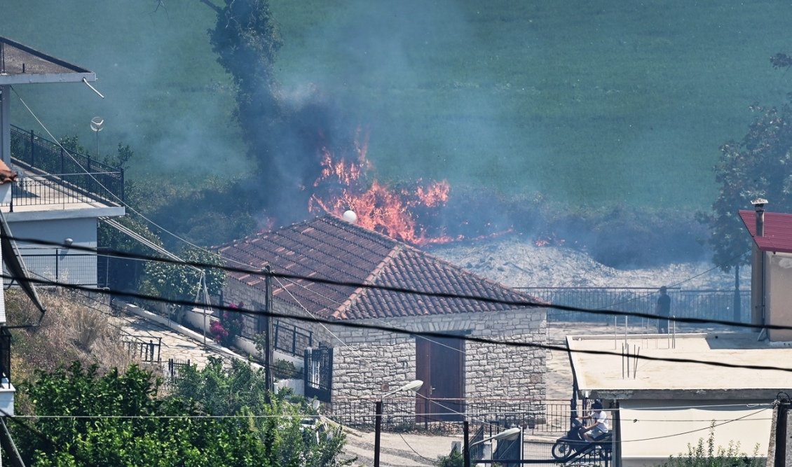 Πυρκαγιά Πρέβεζα: Σε κατάσταση έκτακτης ανάγκης ο δήμος Ζηρού – Εικόνες καταστροφής