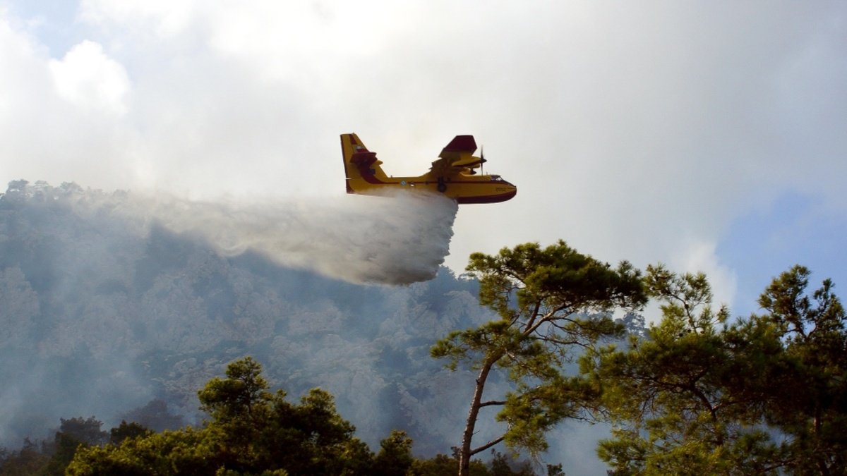 Η Ισπανία ζήτησε τη βοήθεια της ΕΕ για την αντιμετώπιση των πυρκαγιών