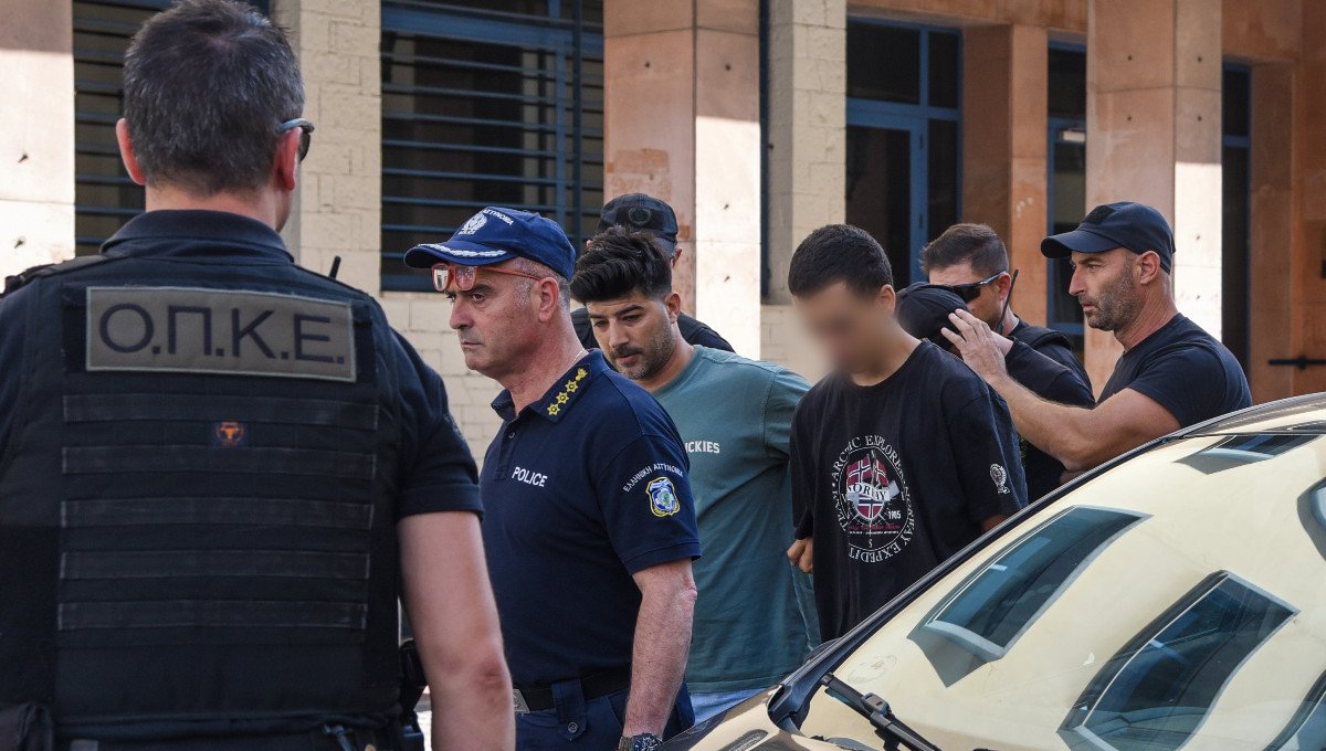 Στον ανακριτή οι συλληφθέντες για την πυρκαγιά στα Συχαινά Πάτρας