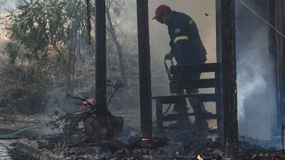 Άξονας πέντε δράσεων για την αποκατάσταση των πληγέντων από τις πυρκαγιές