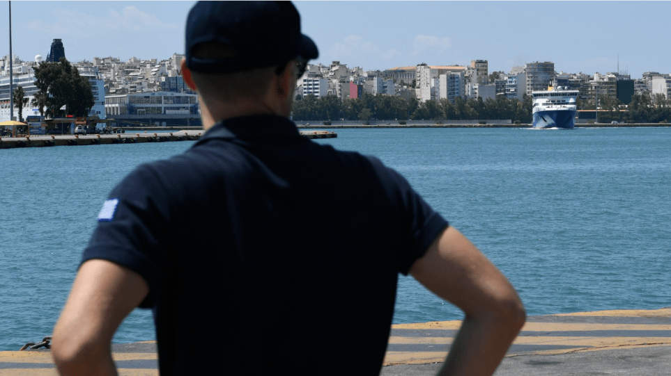 Νεκρή γυναίκα αγνώστων στοιχείων στο λιμάνι του Πειραιά