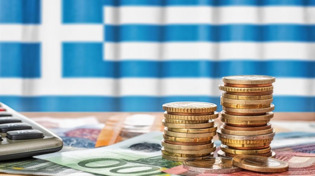 Υπ. Οικονομικών: Πλεόνασμα άνω των 2 δισ. ευρώ το επτάμηνο του 2025