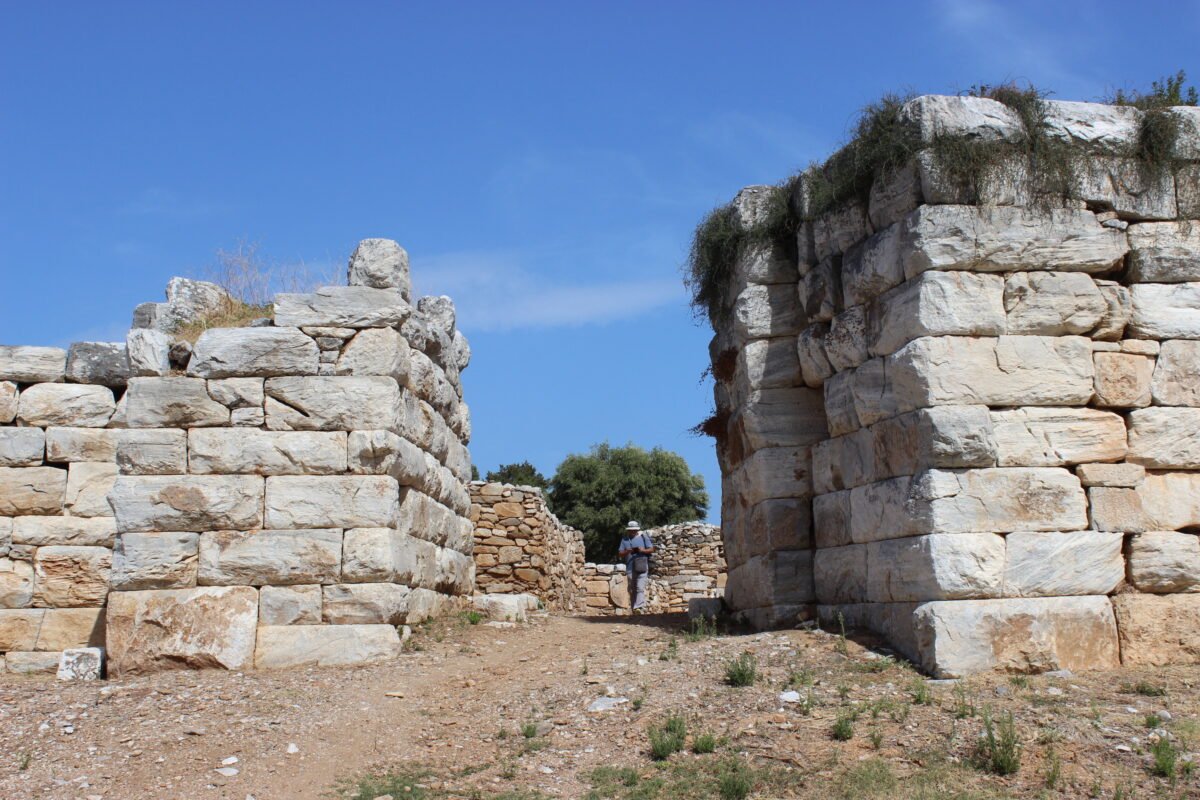 Προσβασιμότητα, πυροπροστασία και συντήρηση μνημείων στον αρχαιολογικό χώρο του Ραμνούντος