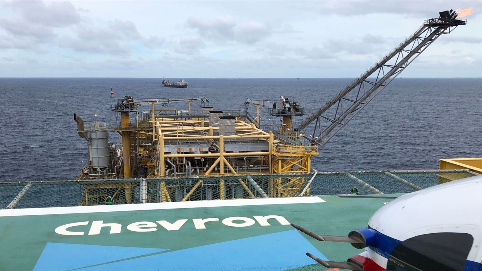 Η Chevron και η Helleniq Energy κατέθεσαν προσφορά για έρευνες υδρογονανθράκων