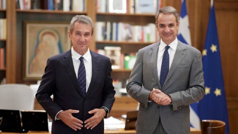 Στη Νέα Δημοκρατία προσχώρησε ο Ανδρέας Λοβέρδος