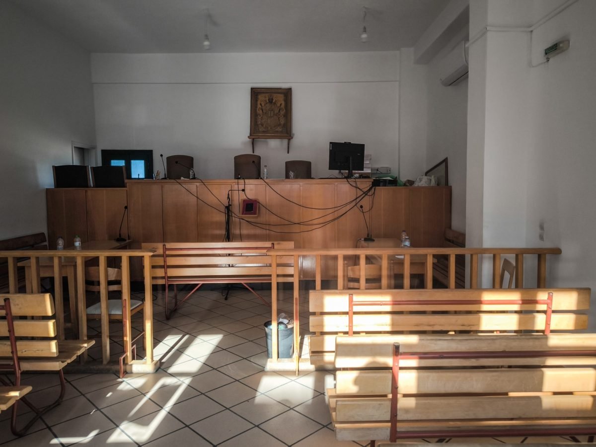Δικαστικοί και σωφρονιστικοί υπάλληλοι κατεβάζουν “ρολά” σε Δικαστήρια και φυλακές