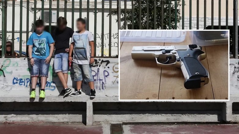 Μαθητές πιάστηκαν «στα πράσα» να παζαρεύουν όπλο
