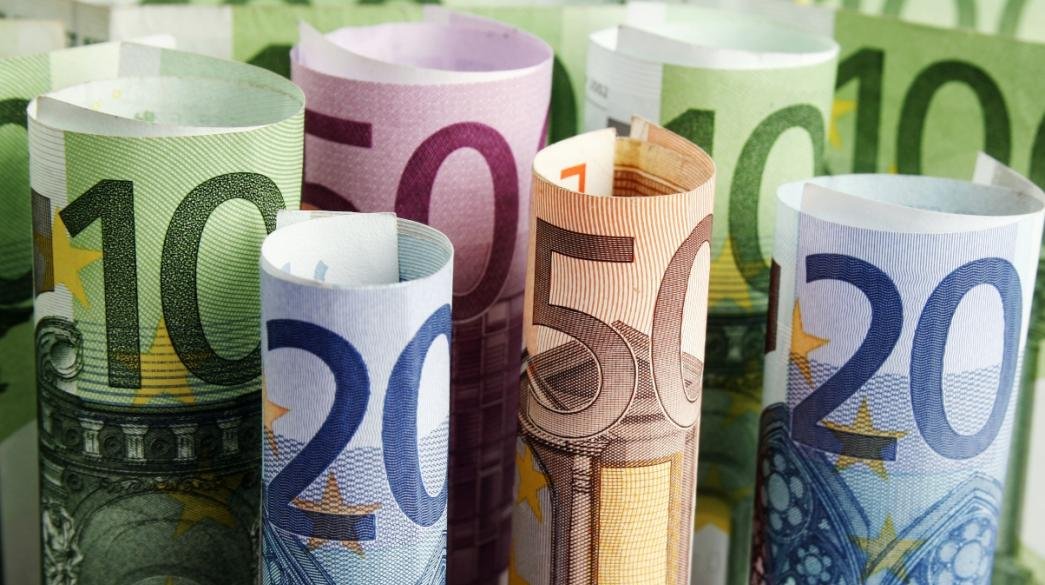 Προϋπολογισμός 2026: Πώς ωφελούνται μεσαία τάξη και οι πλέον ευάλωτοι