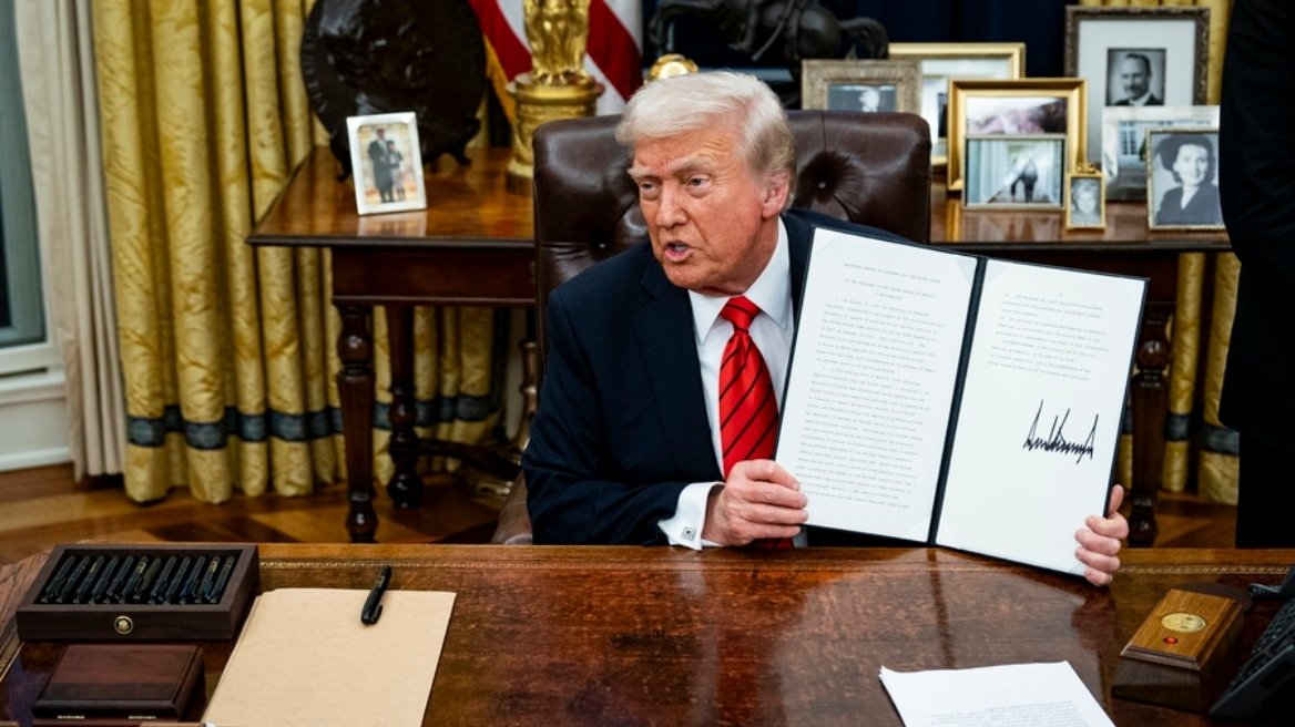 Ο Ντ.Τραμπ βάζει τους «Αδελφούς Μουσουλμάνους» στη λίστα των «ξένων τρομοκρατικών οργανώσεων»