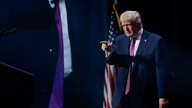 Ντόναλντ Τραμπ ομιλία για UFO αρχεία Αριζόνα