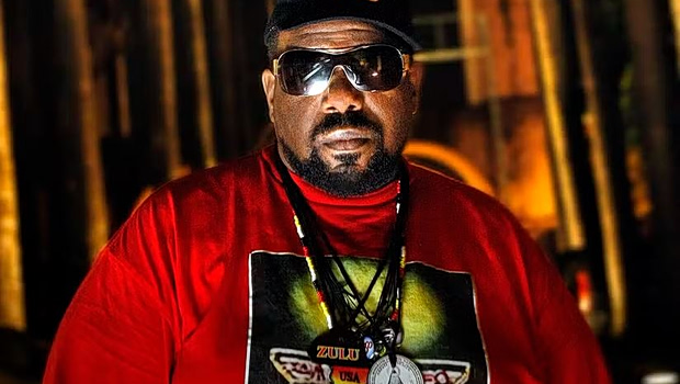 Afrika Bambaataa hip-hop pioneer μουσικός ράπερ DJ
